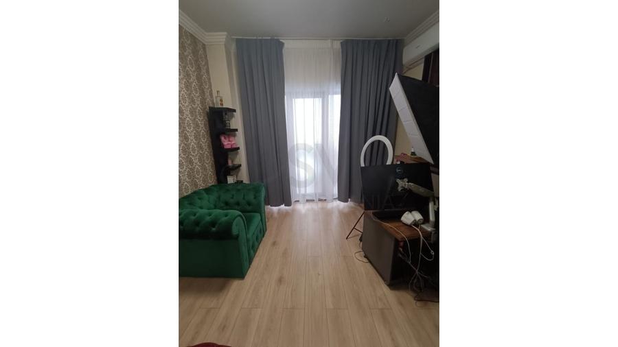 Casă individuală cu 15 camere cu Canalizare în Decebal