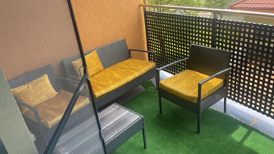 Apartament cu 2 camere decomandat în Central