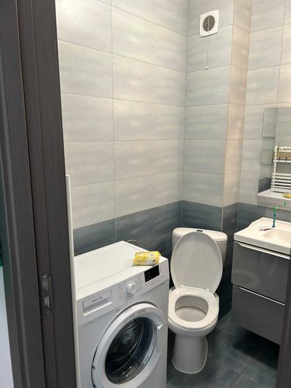 Apartament cu 2 camere, mobilat în Central