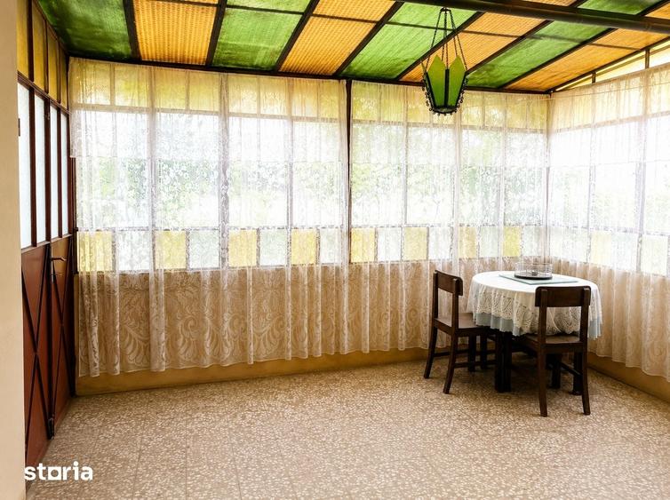 Casă cu 4 camere cu Teren 1349 Mp în Albești