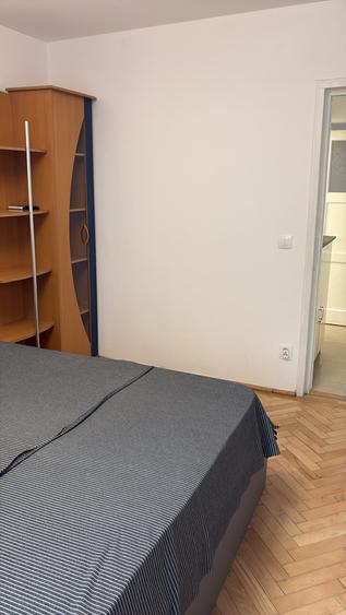 Apartament cu 2 camere semidecomandat în P-ța Romană