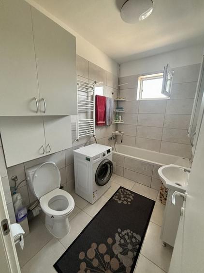 Apartament cu 2 camere decomandat în Runcu