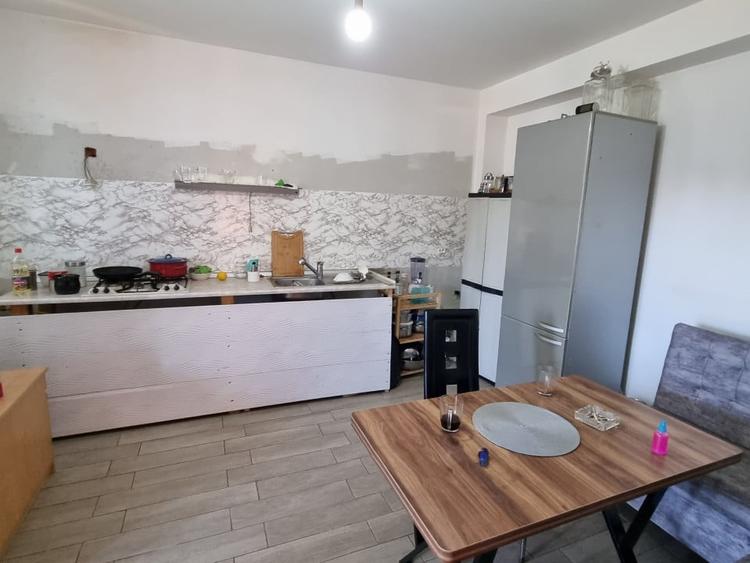 Casă individuală cu 4 camere cu Teren 500 Mp în Gherăiești