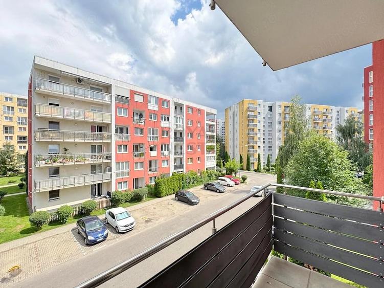 Apartament cu 2 camere decomandat în Avantgarden