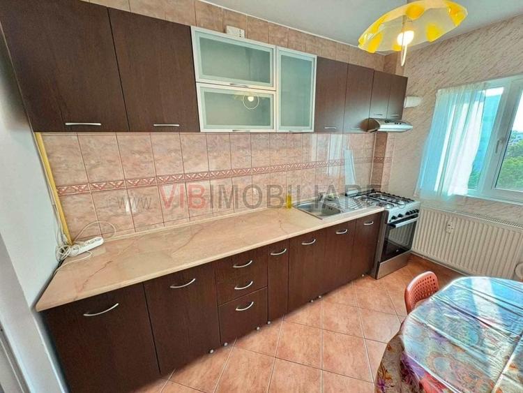 Apartament cu 2 camere semidecomandat în Turda