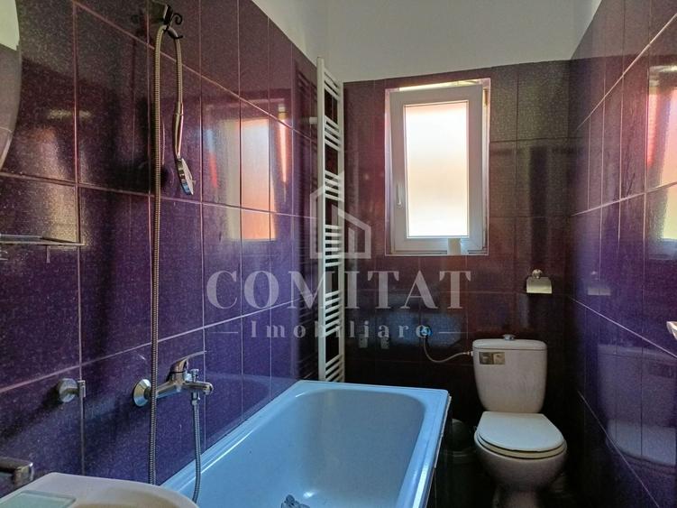 Casă individuală cu 4 camere cu Canalizare în Gruia