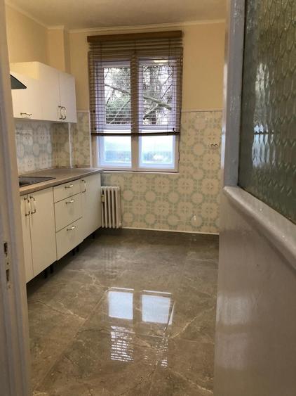 Apartament cu 3 camere decomandat în Nord