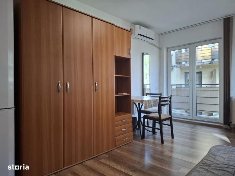 Garsonieră decomandată în Exterior Vest