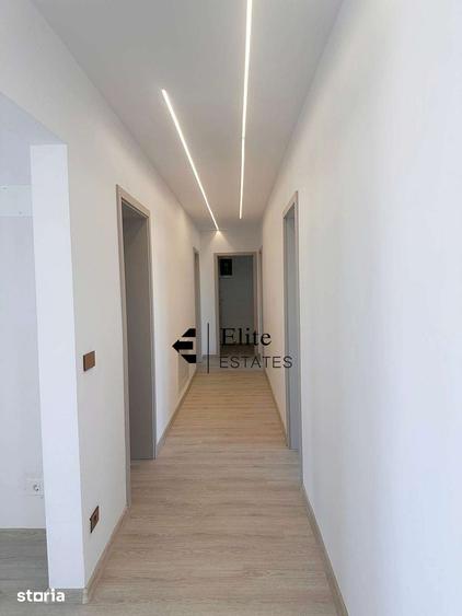 Casă cu 4 camere cu Teren 500 Mp în Sânmartin