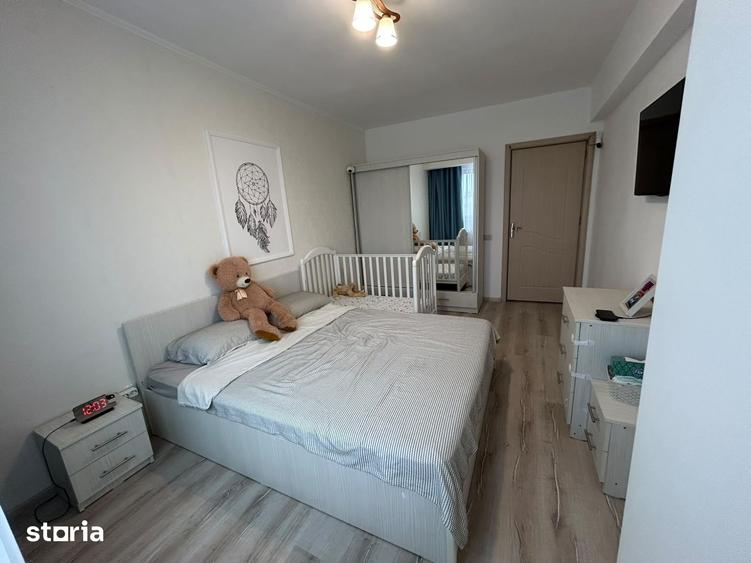 Apartament cu 3 camere decomandat în Chiajna