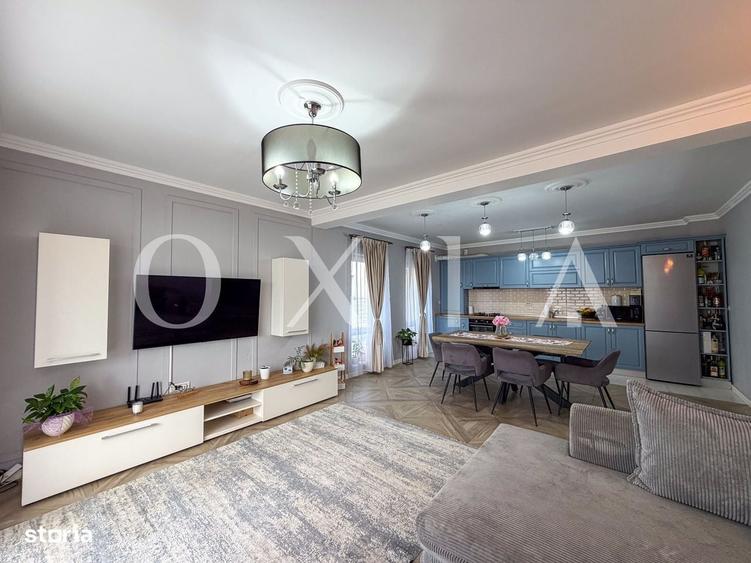 Apartament cu 3 camere semidecomandat în Central