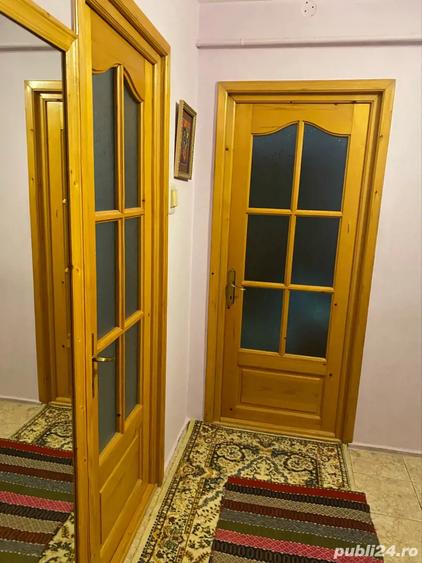 Apartament cu 3 camere în Tătărași