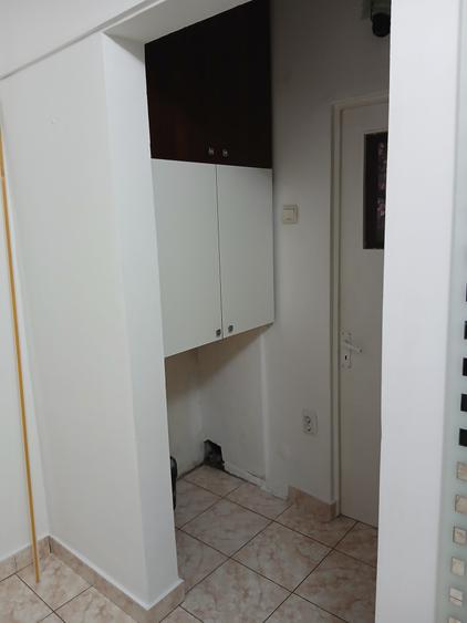 Apartament cu 2 camere decomandat în Nicolina