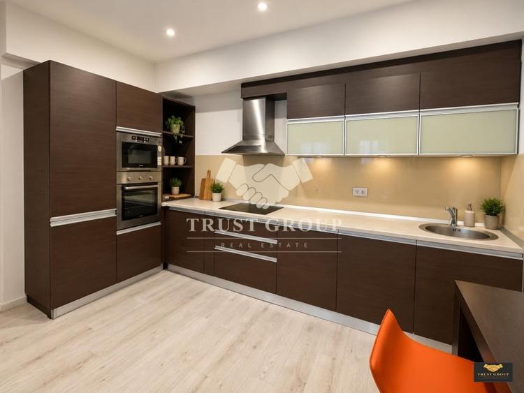 Apartament cu 3 camere semidecomandat, mobilat în Herăstrău