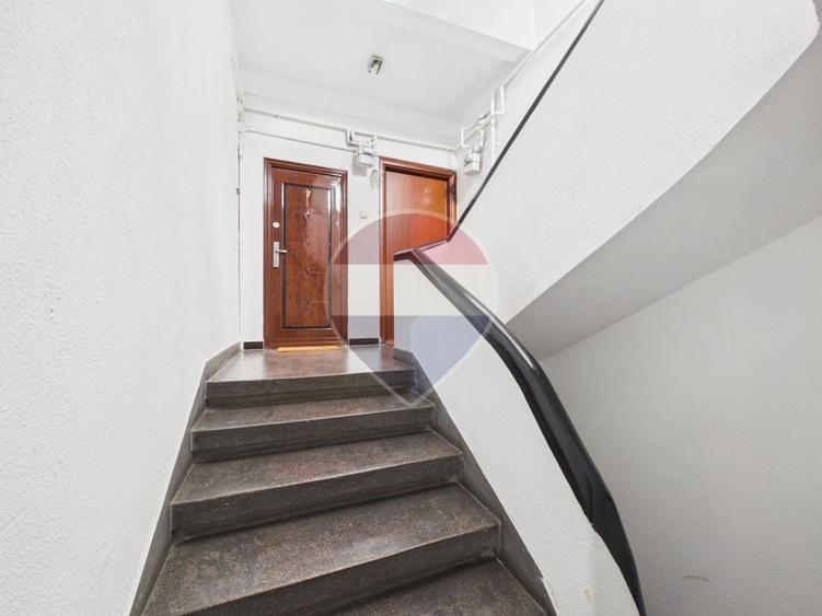Apartament cu 2 camere semidecomandat în Dorobanți