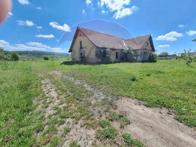 Teren de 3436 mp, în Hoghilag