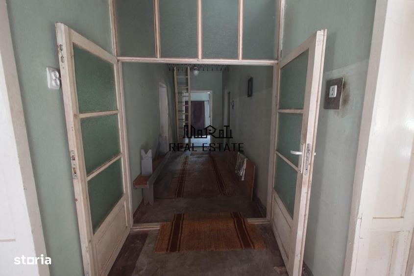 Casă cu 4 camere în Blăjeni