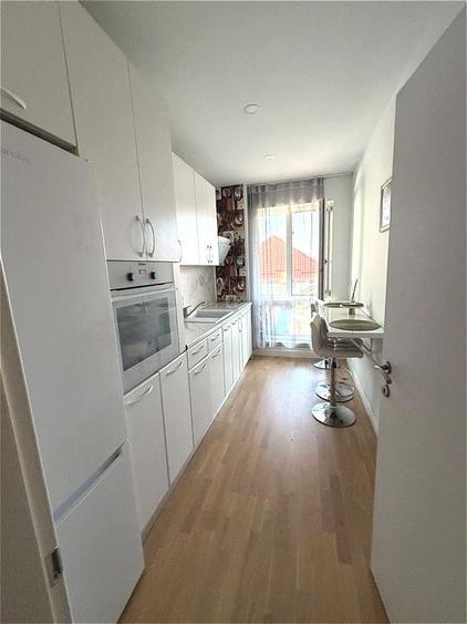 Apartament cu 2 camere decomandat, mobilat în Pipera