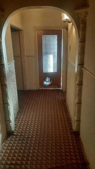Apartament cu 4 camere decomandat în Mărăței