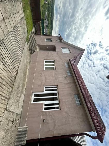 Casă cu Teren 16 Mp în Tărpiu
