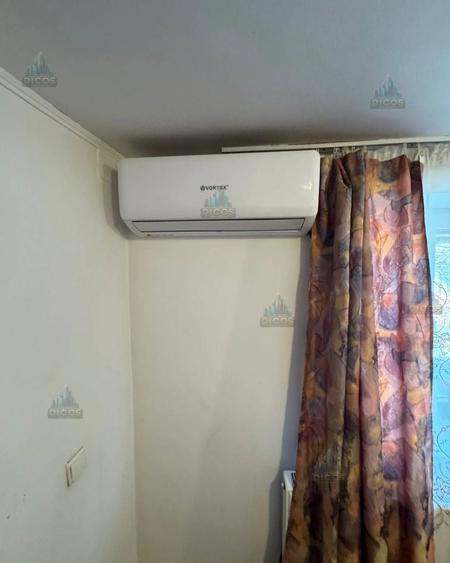 Casă cu 4 camere cu Canalizare în Semicentral