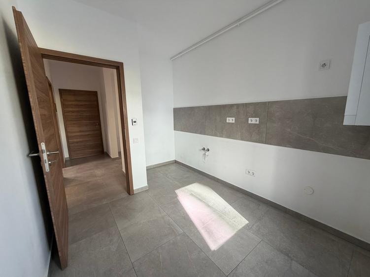 Inchiriere apartament 2 camere nemobilat in Cosmopolit Magnolia Brasov - 6