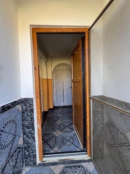 Casă cu 3 camere cu Teren 320 Mp în Sud-Est
