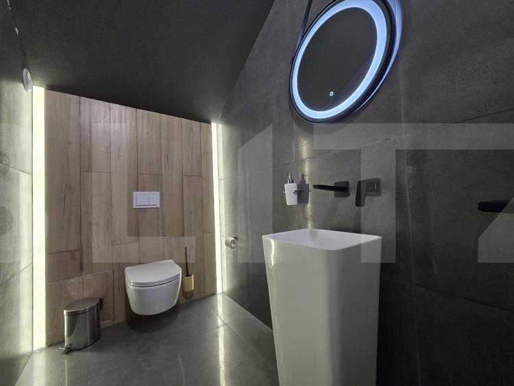 Casă individuală cu 6 camere cu Canalizare în Făget