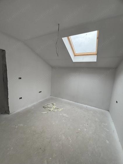 Apartament cu 2 camere decomandat în Buziașului