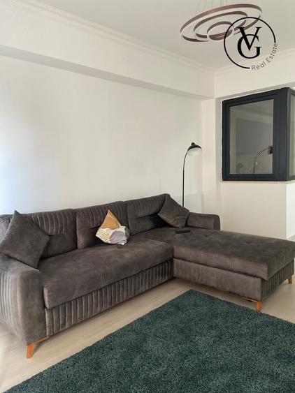 Apartament cu 2 camere decomandat, mobilat în Central