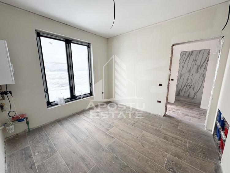 Duplex cu 3 camere cu Canalizare în Giroc