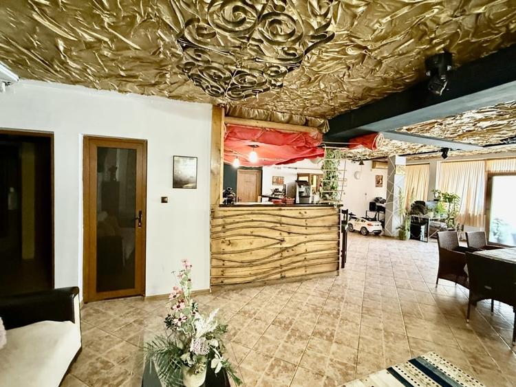 Spațiu comercial, de 200 mp, în Sat Vacanță