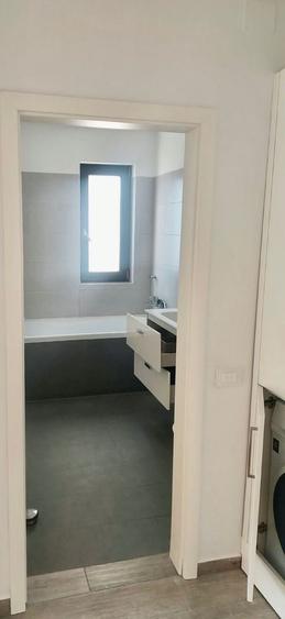 Apartament cu 2 camere decomandat în Dumbrăvița