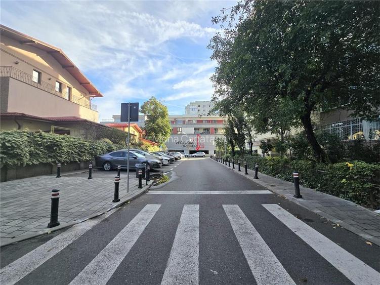 Apartament decomandat, prima închiriere, vizavi Parcul Circului- mutare ime
