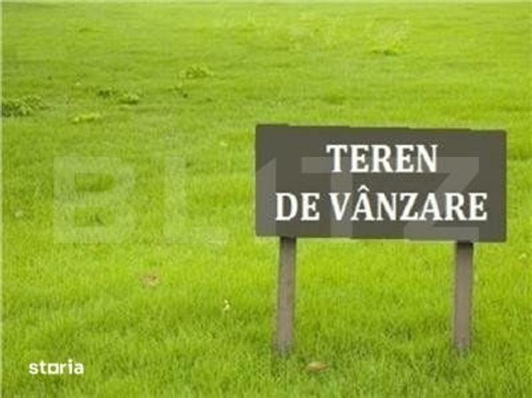 Teren de 2250 mp, în Obcini