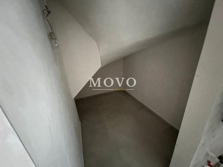 Duplex cu 4 camere cu Canalizare în Giroc