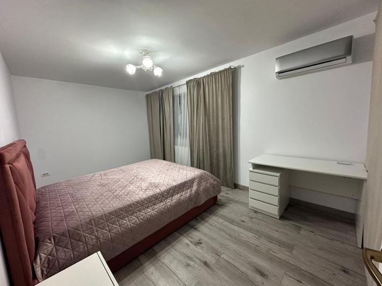 Casă cu 3 camere cu Teren 200 Mp în Central