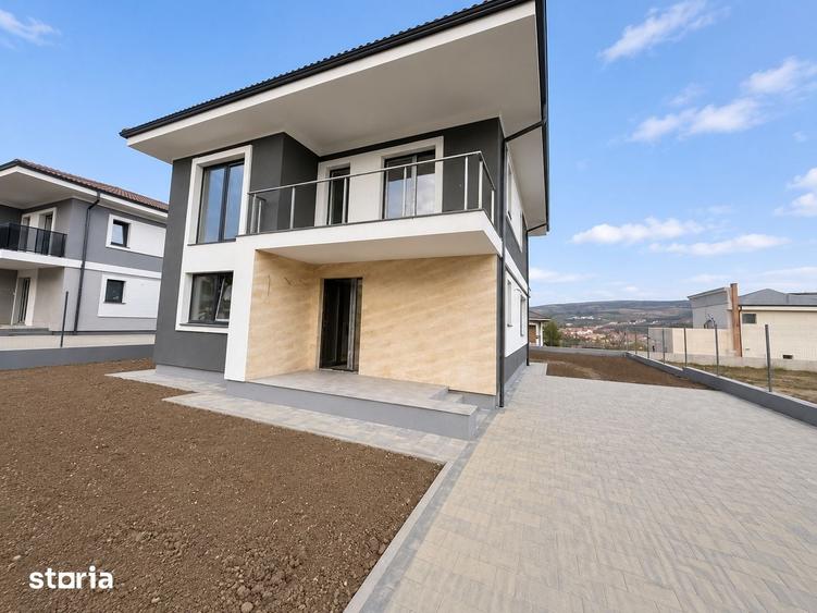 Casă cu 4 camere cu Teren 500 Mp în Chinteni