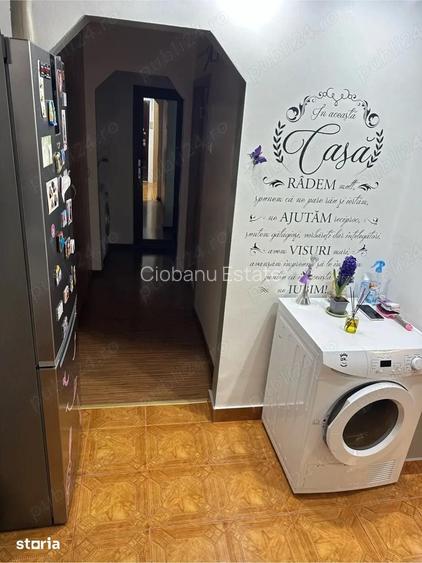 Apartament 3 camere - zona Lipovei - Etaj 2 - Centrala Proprie OCAZIE!