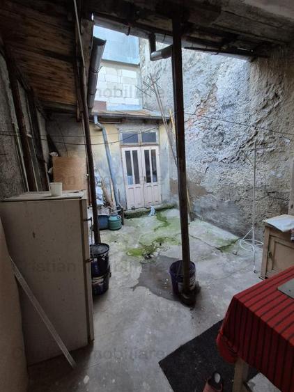 Casă cu 3 camere cu Canalizare în Apollo