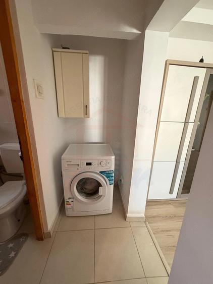 Apartament cu 2 camere semidecomandat în Țiglina 1