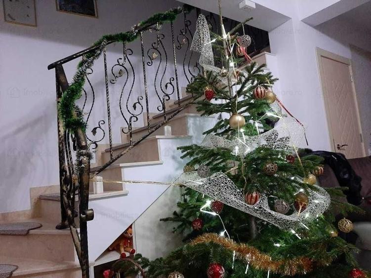 Casă cu 3 camere cu Teren 200 Mp în Tunari