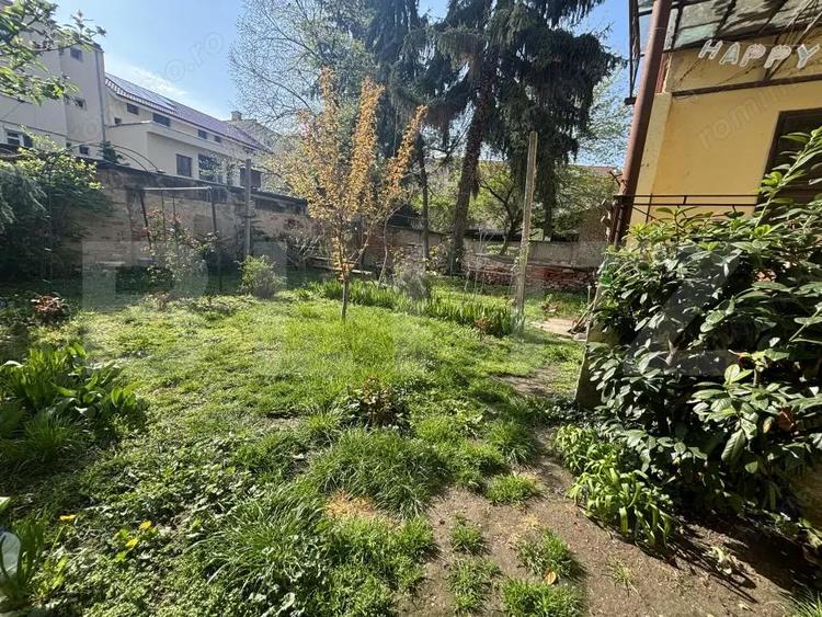 Apartament cu 5 camere decomandat în Ultracentral