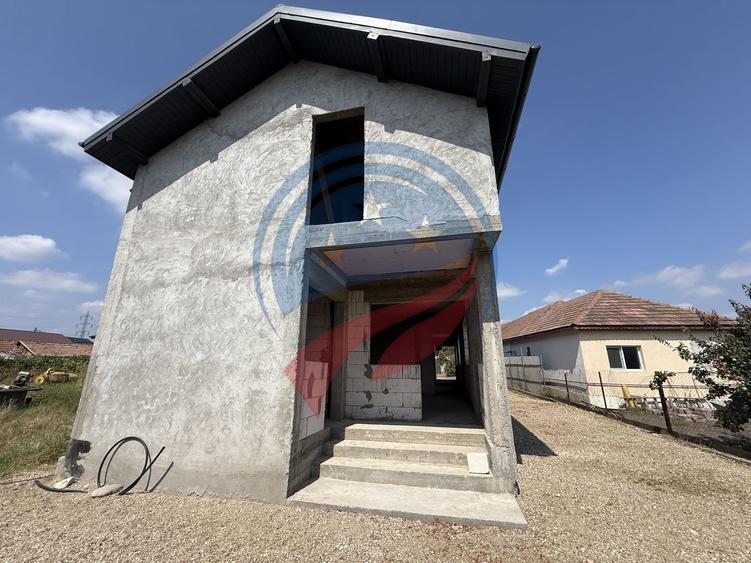 Casă individuală cu 3 camere cu Canalizare în Brestei
