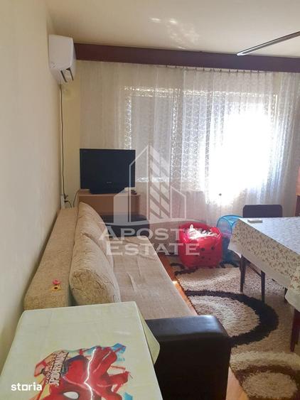Apartament cu 2 camere nedecomandat în Soarelui — fotografia 2