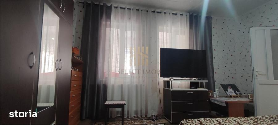 Casă cu 3 camere cu Teren 1790 Mp în Filipeștii de Pădure