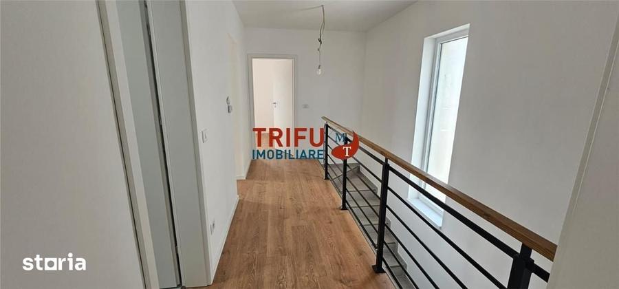 Casă cu 5 camere cu Teren 370 Mp în Central