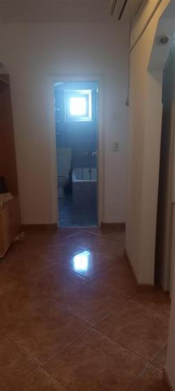 Apartament cu 2 camere decomandat în Gară