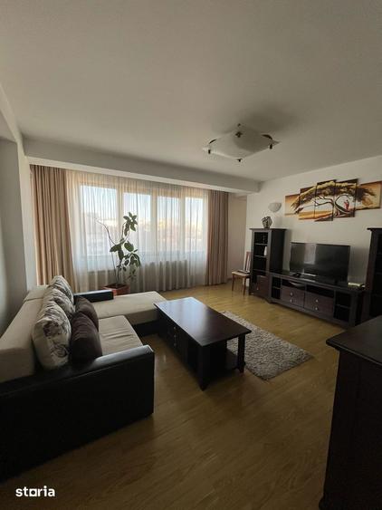 Apartament cu 3 camere semidecomandat, mobilat în Dorobanți