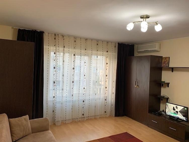 Garsonieră decomandată în Octavian Goga